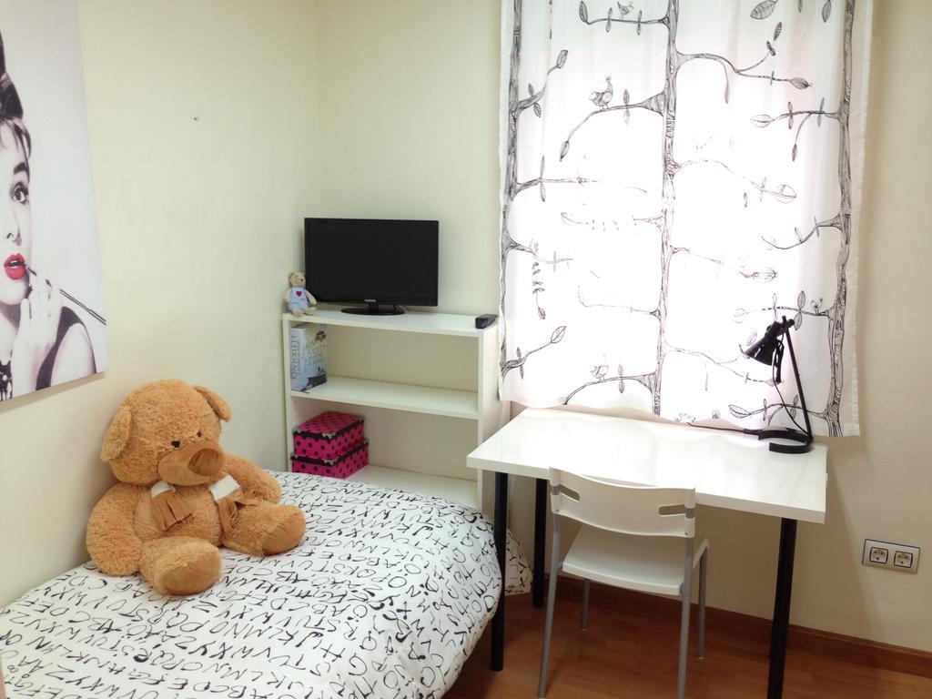 Apartamento Torre Del Clavero Apartment Salamanca Luaran gambar