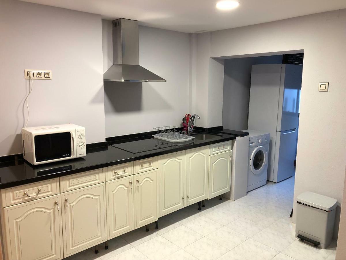 Apartamento Torre Del Clavero Apartment Salamanca Luaran gambar
